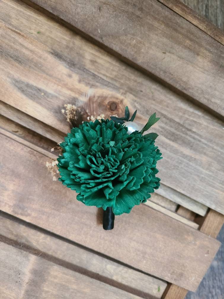 Emerald Green Carnation Boutonniere – My Dinosaur Dreams
