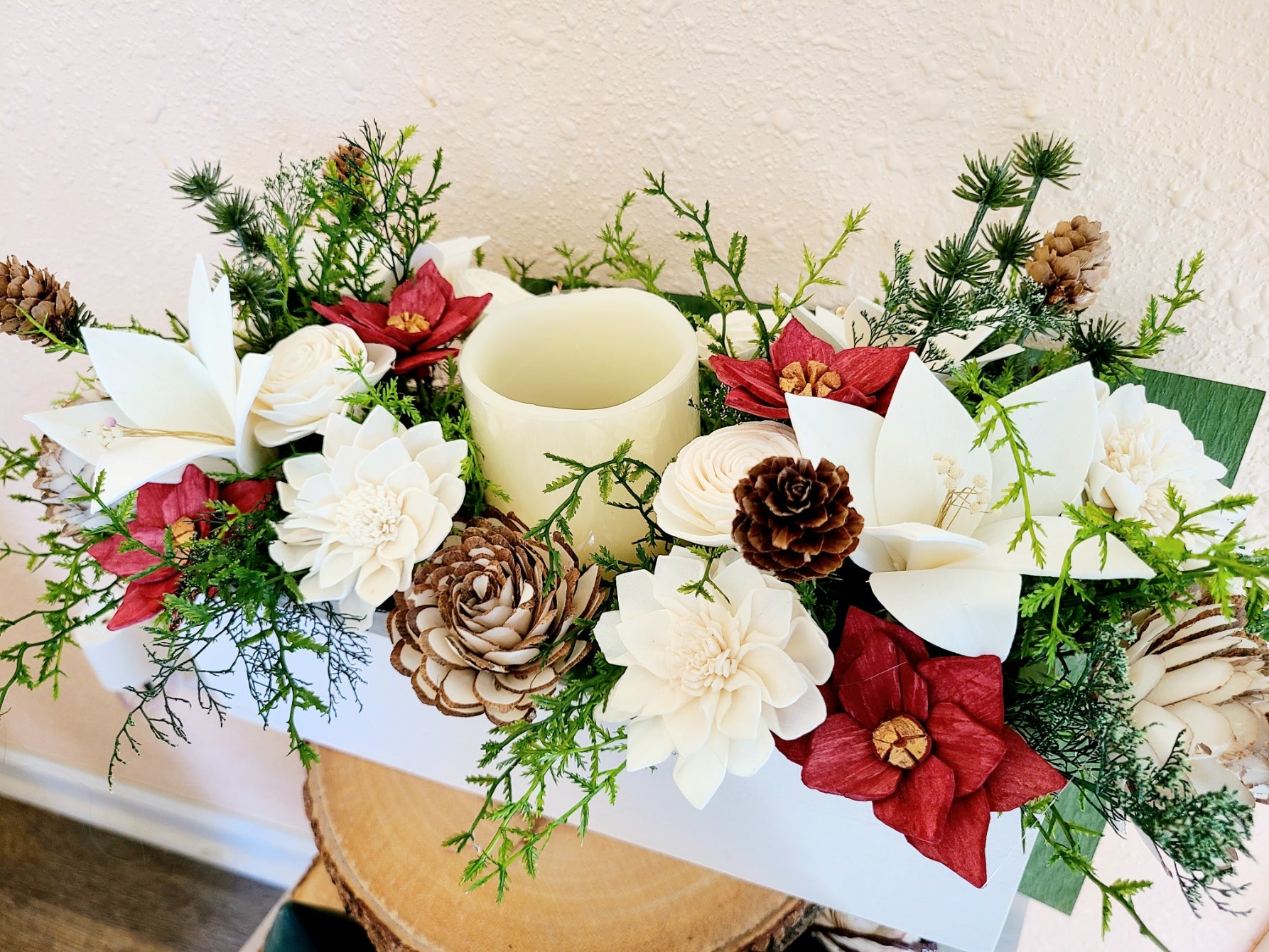 Christmas Wood Flower Candlelight Centerpiece