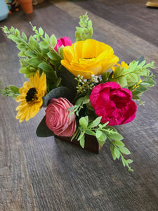 Spring Sunshine Mini Centerpiece