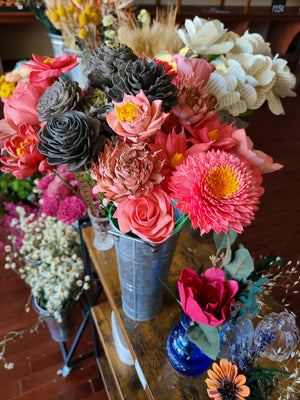 Valentine's Bouquet Event - Fresh and Wood Flowers!