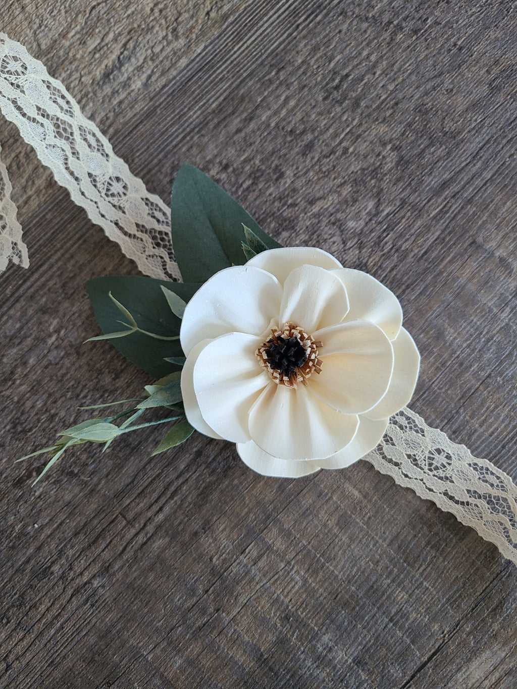 Anemone Wood Flower Wrist Corsage