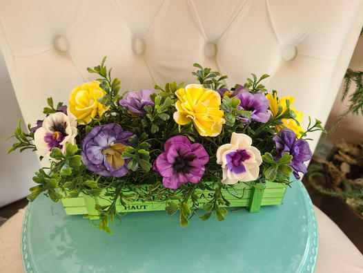 Spring Pansy Gift Crate