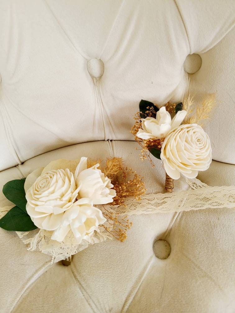 Rustic Ivory Wooden Wrist Corsage